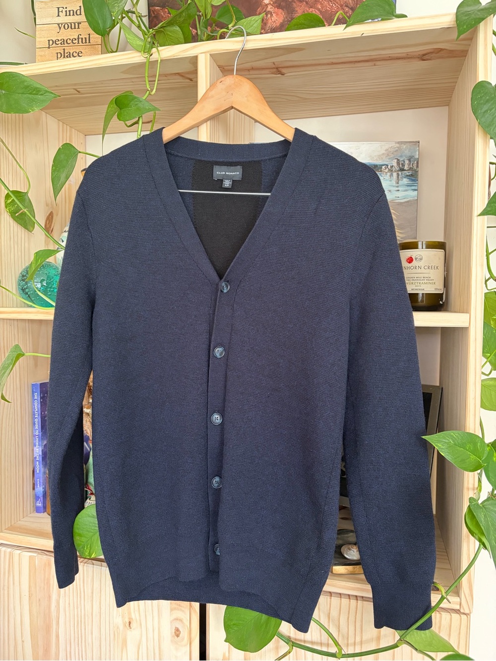 Club Monaco Navy Button-Up V-Neck Cardigan 💯 Wool